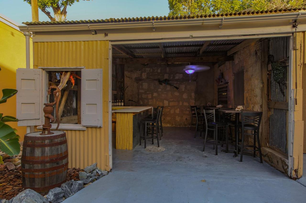 维多利亚之家酒店 Frederiksted 外观 照片