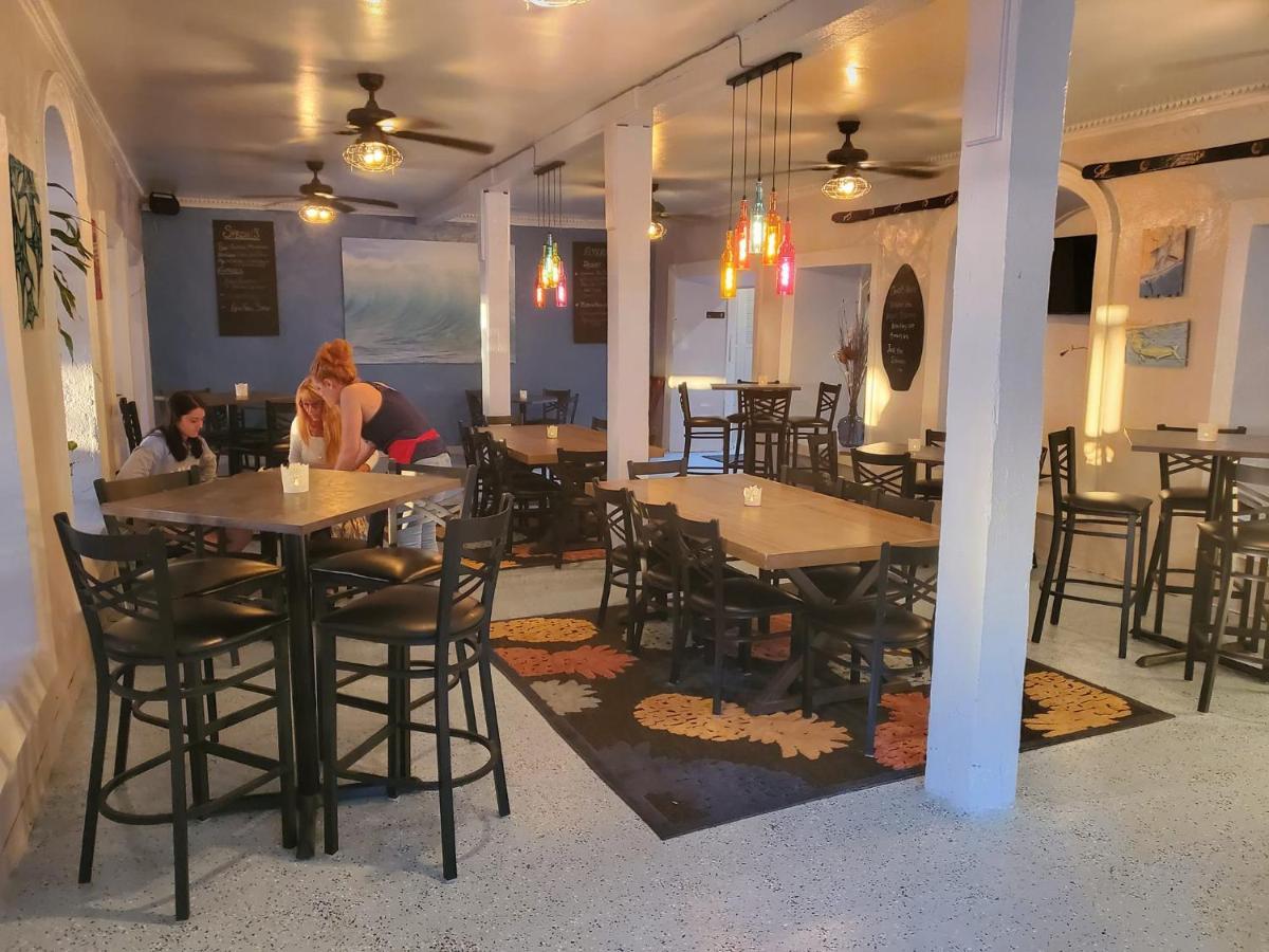 维多利亚之家酒店 Frederiksted 外观 照片