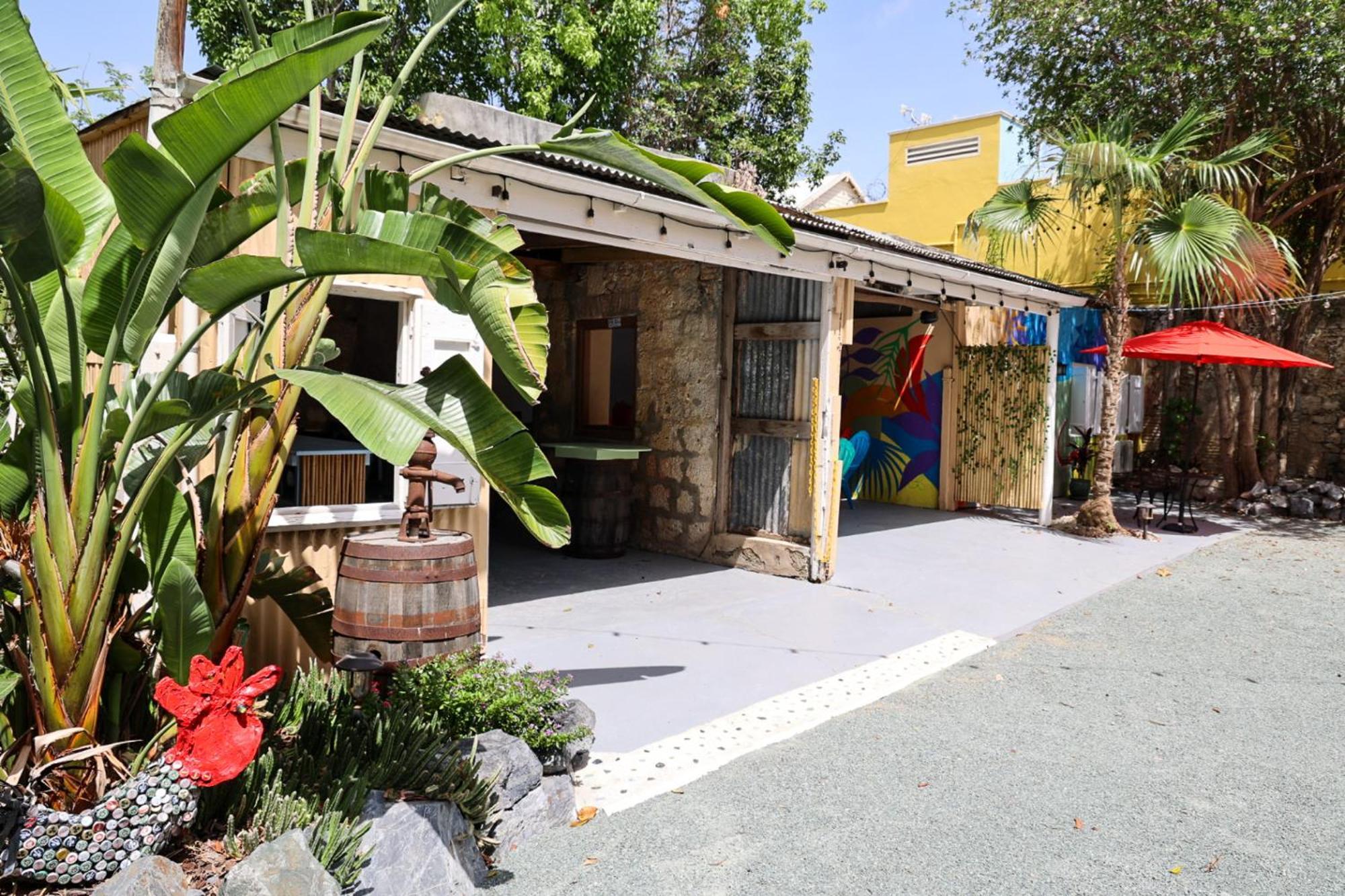 维多利亚之家酒店 Frederiksted 外观 照片